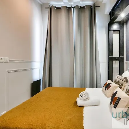 Urban Flat 44 - Charming Parisian In Montorgueil Paris